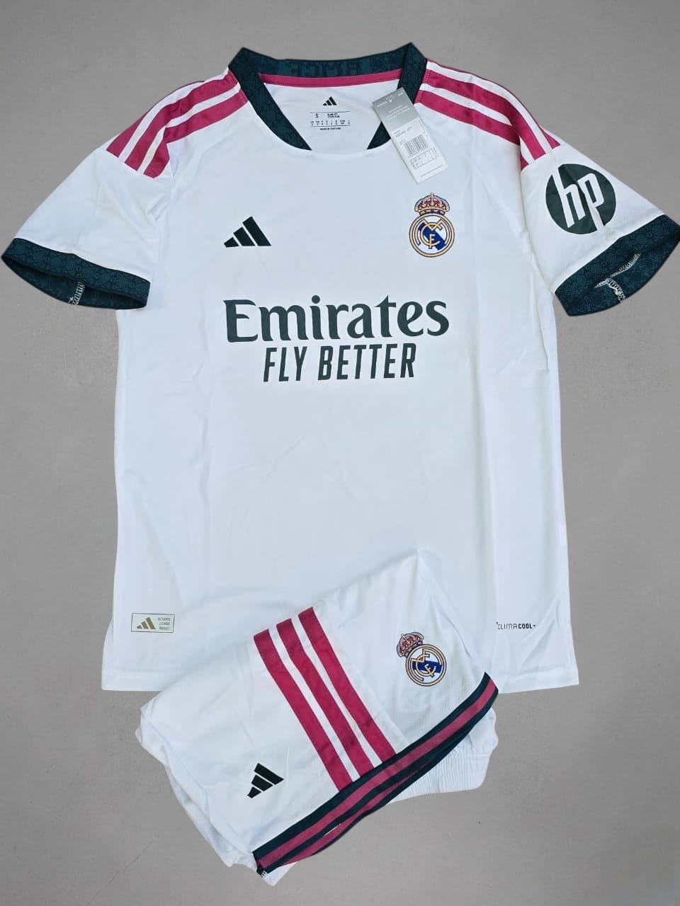 Real Madrid Home 25/26 Set Jersey